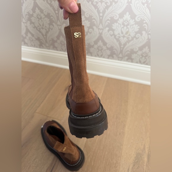 Sandro - Leather and suede boots with notched
sole - Picture 3 of 9